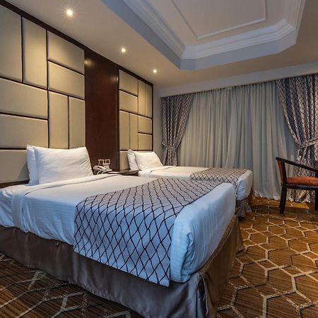 Triumph Plaza Hotel Кайро Екстериор снимка