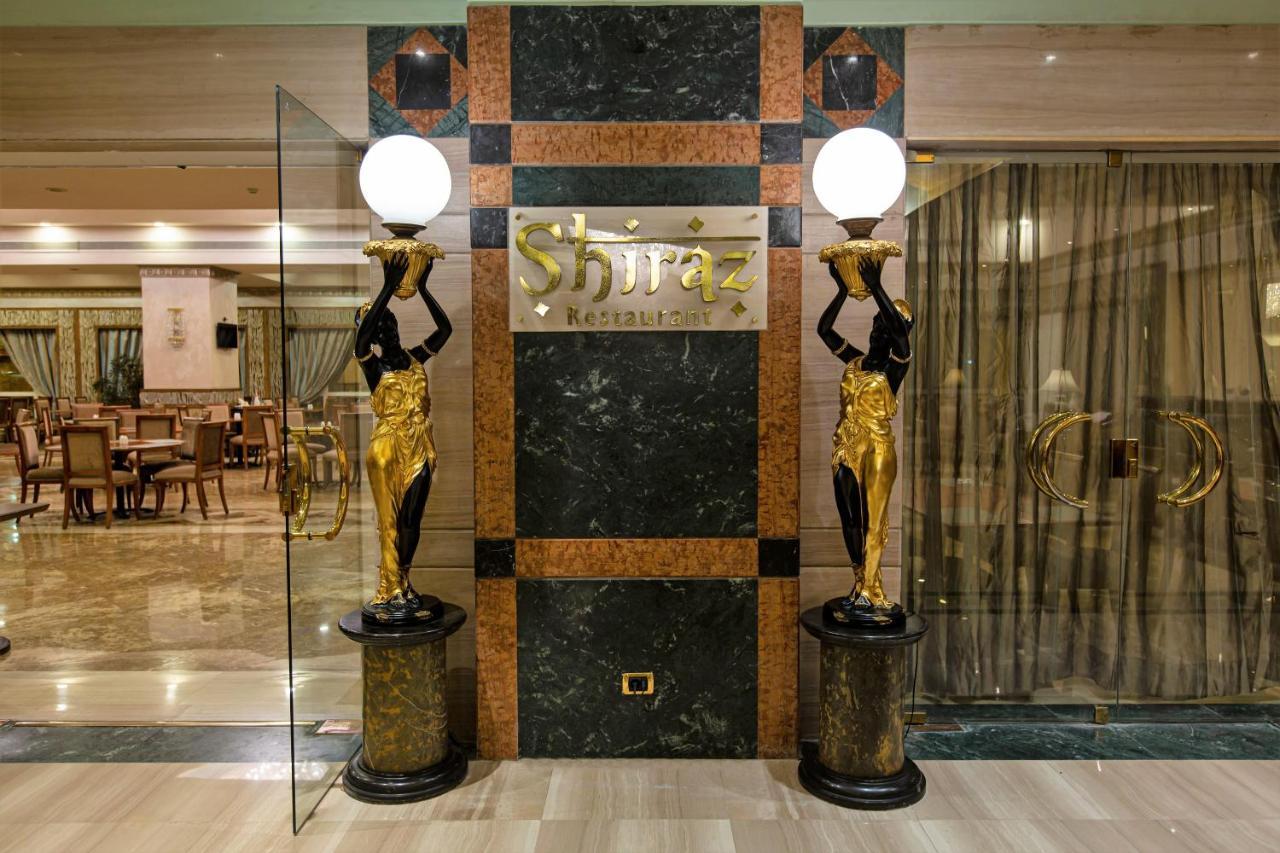 Triumph Plaza Hotel Кайро Екстериор снимка